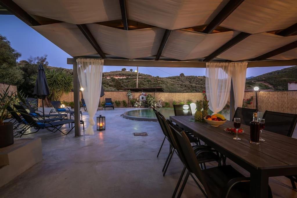 Casa Del Miele, Private Pool, Bbq, Mountain View. Villa Alikianos Ngoại thất bức ảnh