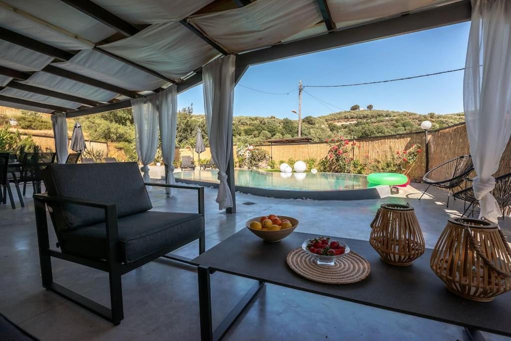 Casa Del Miele, Private Pool, Bbq, Mountain View. Villa Alikianos Ngoại thất bức ảnh